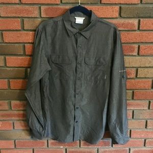 Columbia Lightweight Button Up Shirt